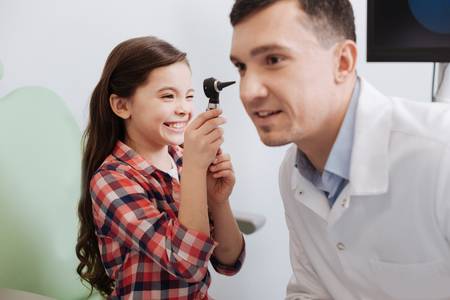 Как не стать пациентом врача отоларинголога?