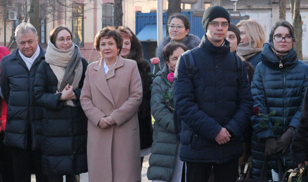 В Педиатрическом университете открыли  памятную доску  Альберту Вазгеновичу Папаяну 3