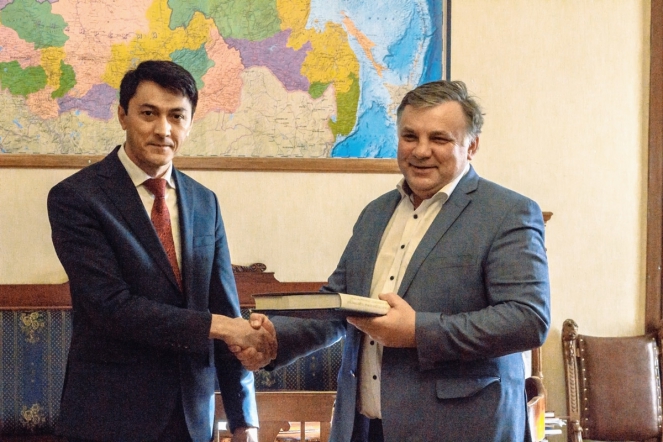 СПбГПМУ посетила делегация из Бухарского государственного медицинского института