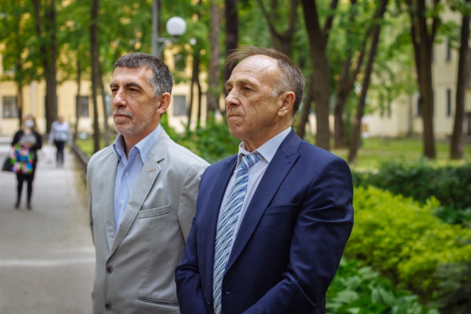 Двум проректорам СПбГПМУ присвоили звания заслуженных работников здравоохранения