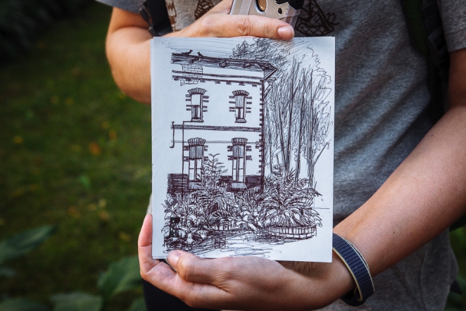 Более 20 художников нарисовали Педиатрический университет 15