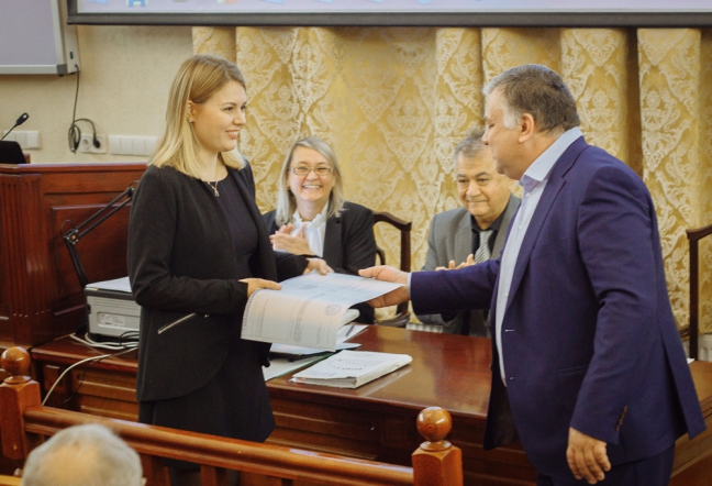 Выпускникам аспирантуры СПбГПМУ вручили дипломы 4