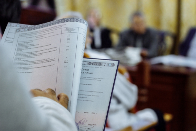 Выпускникам аспирантуры СПбГПМУ вручили дипломы 23