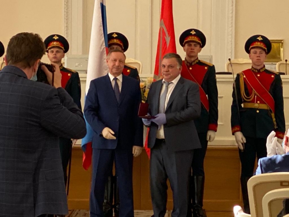 Руководители Педиатрического университета получили государственные награды 1