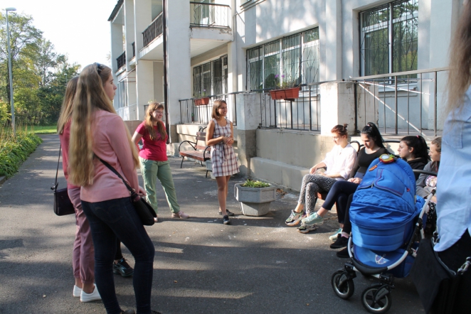 Волонтеры СПбГПМУ посетили кризисный центр для молодых мам 1