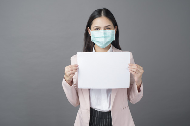 Студенты СПбГПМУ приняли участие во флешмобе #НаденьУжеЭтуМаску