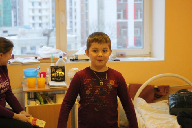 Пациентов клиники СПбГПМУ поздравил Дед Мороз 24