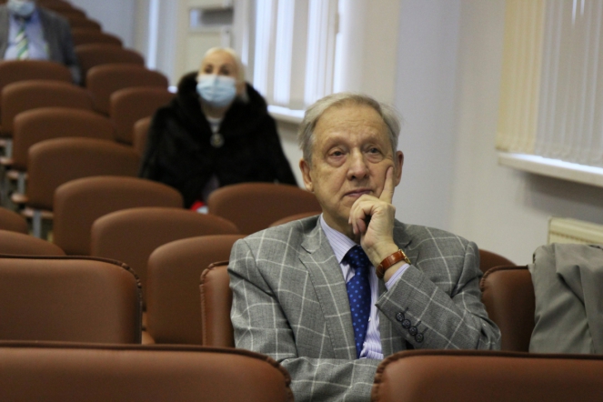 Педиатрический университет отметил 96-летие 16