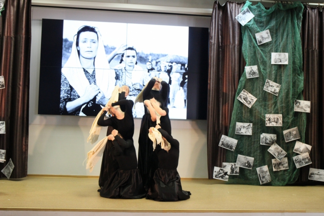 Студенты СПбГПМУ исполнили песни Победы 31