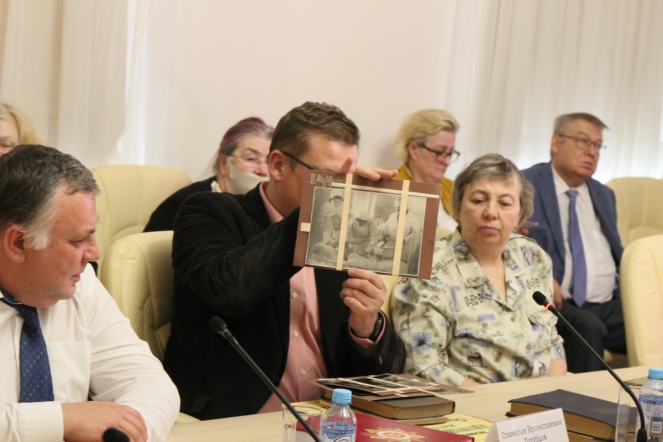 В РНБ представили книгу «Академики Победы» 15