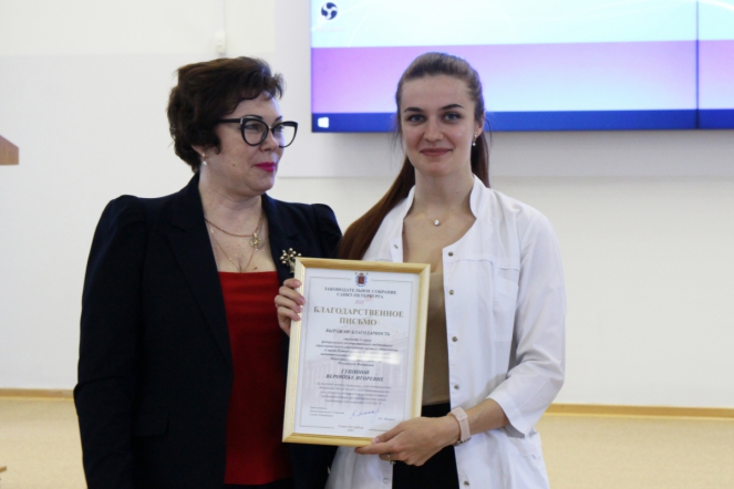 Студентов Педиатрического университета поблагодарили за борьбу с COVID-19 25
