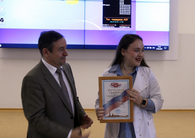 Студентов Педиатрического университета поблагодарили за борьбу с COVID-19 40