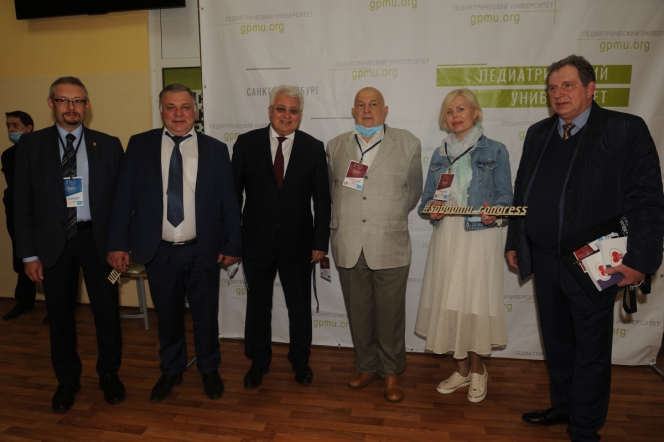 Участники конгресса "Здоровые дети - будущее страны" 2