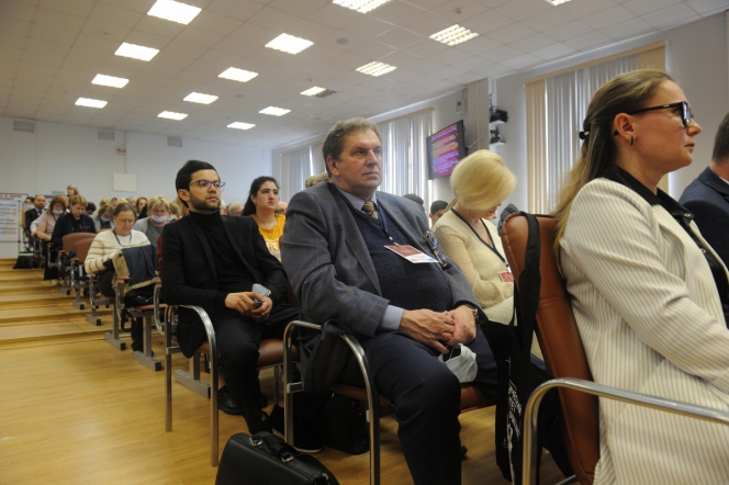 26 мая: Пленарное  заседание 5