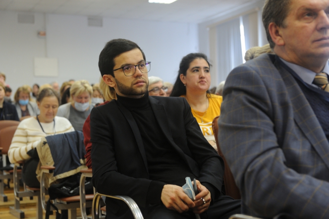 26 мая: Пленарное  заседание 7