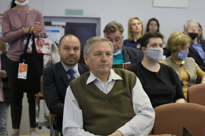 26 мая: Пленарное  заседание 48