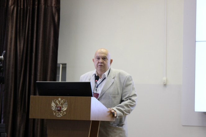 26 мая: Пленарное  заседание 61