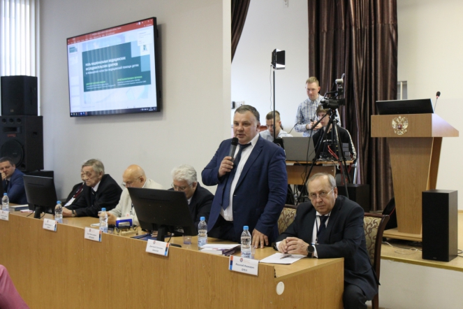 26 мая: Пленарное  заседание 88