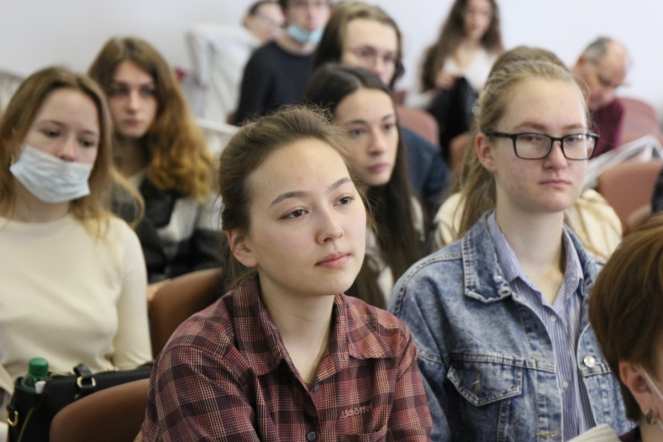 27 мая: Пленарное заседание 24