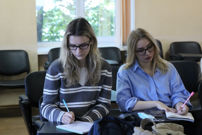 27 мая: Проблемы формирования устного и письменного дискурса 9