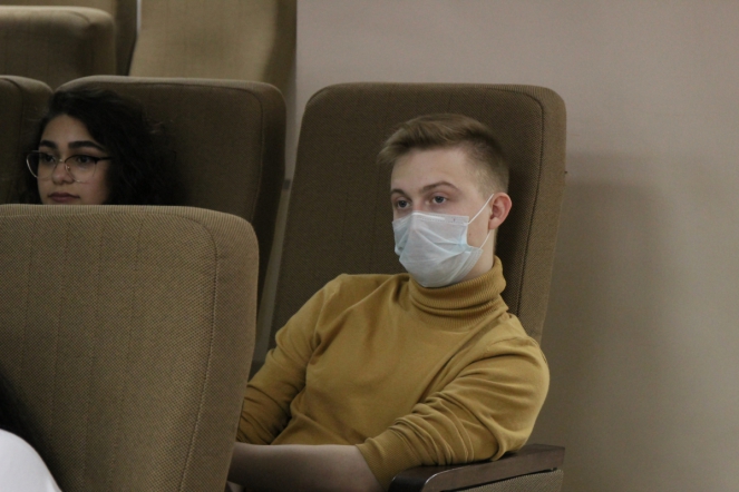 27 мая: Актуальные проблемы педиатрической нефрологии 18