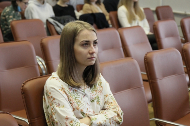 28 мая: Пленарное заседание 7