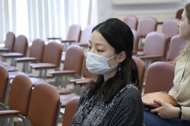 28 мая: Пленарное заседание 13