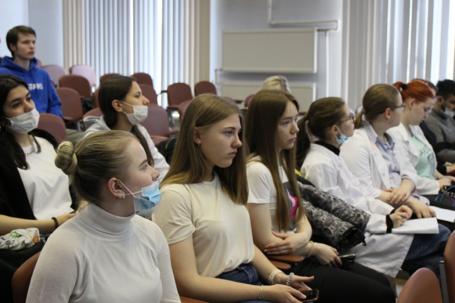 28 мая: Пленарное заседание 25