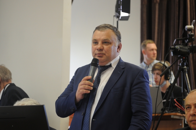 Поздравление ректора с Днём медицинского работника