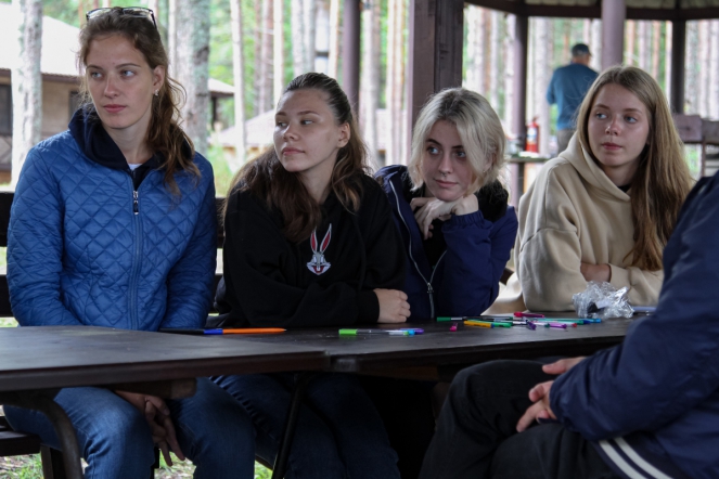 Активисты проекта «Школа Кураторов» провели тренинг на природе 11