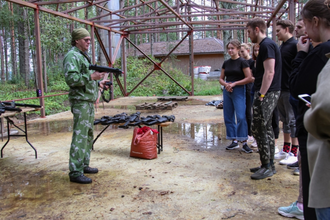 Активисты проекта «Школа Кураторов» провели тренинг на природе 12