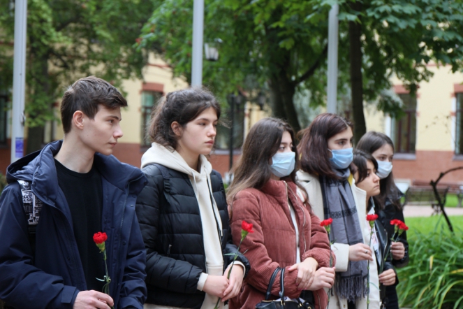 В СПбГПМУ почтили память павших в годы блокады Ленинграда 1