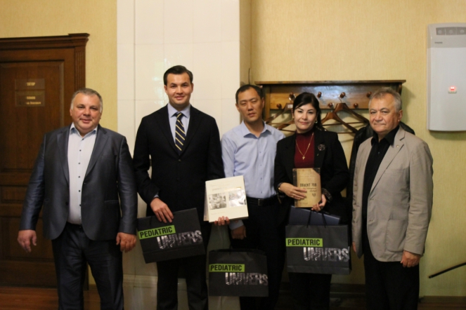 В СПбГПМУ прибыла делегация Ферганского медицинского института