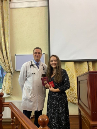 Профсоюз работников здравоохранения наградил студентов СПбГПМУ 4