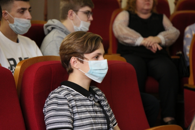 СПбГПМУ посетили ученики школы №197 Санкт-Петербурга 12