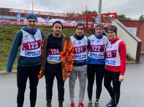 Студенты СПбГПМУ приняли участие в гонке ГТО «Путь Единства»