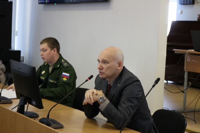 Студентам Педиатрического университета рассказали о научных ротах 1