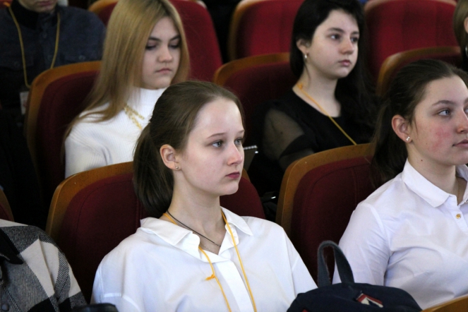 Участники форума «Моя будущая профессия – врач» побывали в СПбГПМУ 6