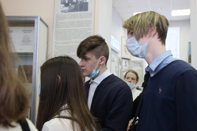 Школьники Санкт-Петербурга посетили СПбГПМУ 8