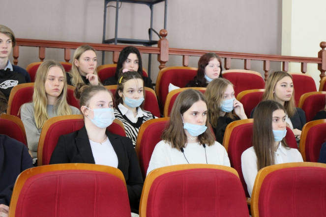 Школьники Санкт-Петербурга посетили СПбГПМУ 11