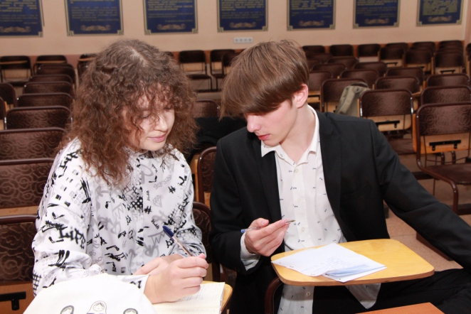 Студенты СПбГПМУ — серебряные призеры турнира по Дебатам 1