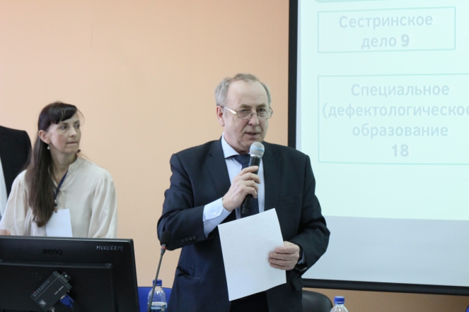 В Педиатрическом университете прошла ярмарка вакансий 13