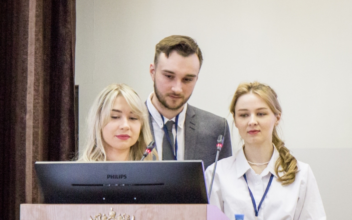 В СПбГПМУ началась студенческая конференция по хирургии 47