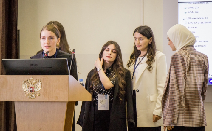 В СПбГПМУ началась студенческая конференция по хирургии 49