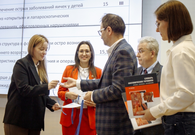 В СПбГПМУ подвели итоги студенческой конференции по хирургии 59