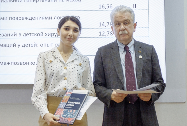 В СПбГПМУ подвели итоги студенческой конференции по хирургии 75