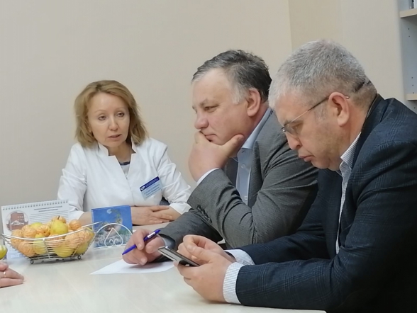 Группа специалистов СПбГПМУ посетила Ижевск