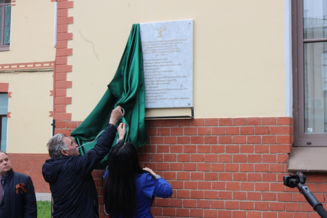 Война заканчивается, когда похоронен последний солдат: в Педиатрическом университете увековечили память сотрудников, погибших в годы Великой Отечественной войны 12