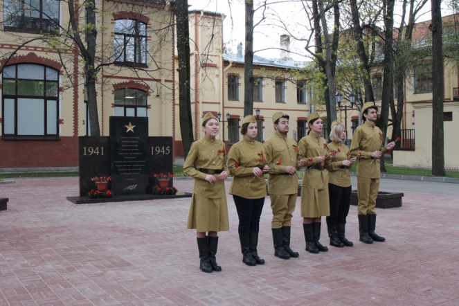 Война заканчивается, когда похоронен последний солдат: в Педиатрическом университете увековечили память сотрудников, погибших в годы Великой Отечественной войны 29
