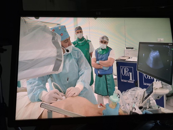 Заведующий кафедрой общей хирургии с курсом эндоскопии Педиатрического университета провёл мастер-класс в Мариинской больнице 5